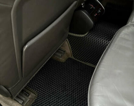 Ауді A8, об'ємом двигуна 3.3 л та пробігом 300 тис. км за 6500 $, фото 42 на Automoto.ua