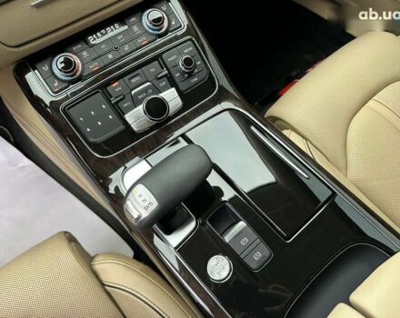 Ауді A8, об'ємом двигуна 6.3 л та пробігом 220 тис. км за 69000 $, фото 10 на Automoto.ua