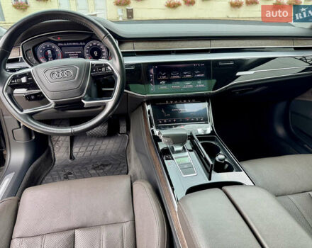 Ауді A8, об'ємом двигуна 3 л та пробігом 140 тис. км за 45500 $, фото 45 на Automoto.ua