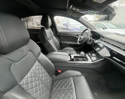Ауди А8, объемом двигателя 3.96 л и пробегом 24 тыс. км за 100855 $, фото 31 на Automoto.ua