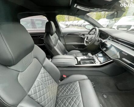 Ауди А8, объемом двигателя 3 л и пробегом 19 тыс. км за 90965 $, фото 6 на Automoto.ua