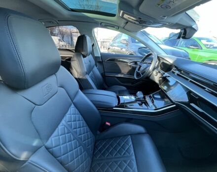 Ауди А8, объемом двигателя 3 л и пробегом 56 тыс. км за 64013 $, фото 24 на Automoto.ua