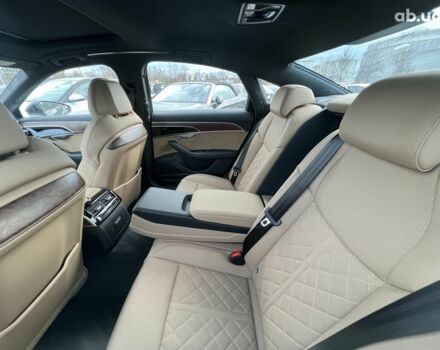 Ауди А8, объемом двигателя 3 л и пробегом 12 тыс. км за 78684 $, фото 7 на Automoto.ua