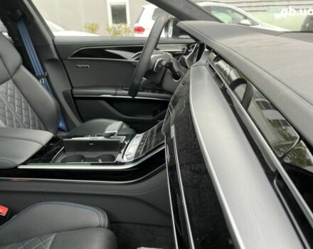 Ауді A8, об'ємом двигуна 3 л та пробігом 20 тис. км за 108463 $, фото 1 на Automoto.ua