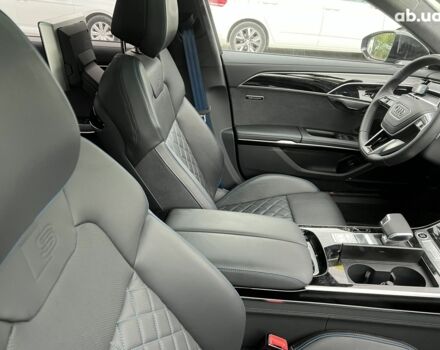Ауді A8, об'ємом двигуна 3 л та пробігом 20 тис. км за 108463 $, фото 13 на Automoto.ua