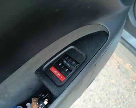 Ауди А8 2002 в Костополе на Automoto.ua Серый Ауди А8, объемом двигателя 3.3 л и пробегом 300 тыс. км за 4300 $, фото 17 на Automoto.ua