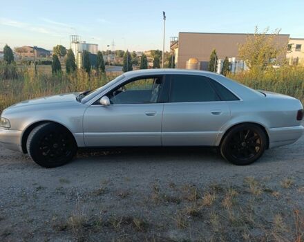 Ауди А8 2002 в Костополе на Automoto.ua Серый Ауди А8, объемом двигателя 3.3 л и пробегом 300 тыс. км за 4300 $, фото 4 на Automoto.ua