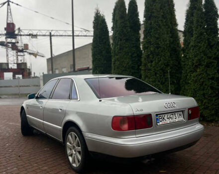 Серый Ауди А8, объемом двигателя 4.17 л и пробегом 500 тыс. км за 4900 $, фото 5 на Automoto.ua