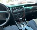 Серый Ауди А8, объемом двигателя 3.7 л и пробегом 400 тыс. км за 2200 $, фото 4 на Automoto.ua