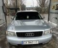 Серый Ауди А8, объемом двигателя 3.7 л и пробегом 350 тыс. км за 4000 $, фото 1 на Automoto.ua