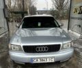 Серый Ауди А8, объемом двигателя 3.7 л и пробегом 350 тыс. км за 4000 $, фото 1 на Automoto.ua