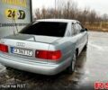 Серый Ауди А8, объемом двигателя 3.7 л и пробегом 350 тыс. км за 4000 $, фото 1 на Automoto.ua