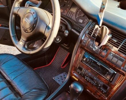 Сірий Ауді A8, об'ємом двигуна 3.7 л та пробігом 370 тис. км за 3500 $, фото 4 на Automoto.ua