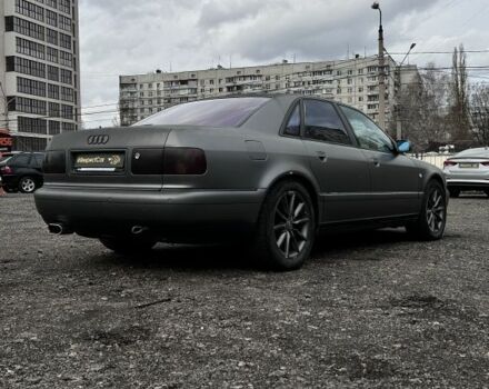 Сірий Ауді A8, об'ємом двигуна 4.2 л та пробігом 388 тис. км за 4250 $, фото 3 на Automoto.ua