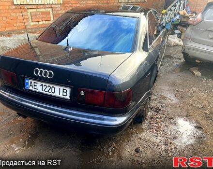 Сірий Ауді A8, об'ємом двигуна 3.7 л та пробігом 308 тис. км за 5000 $, фото 1 на Automoto.ua