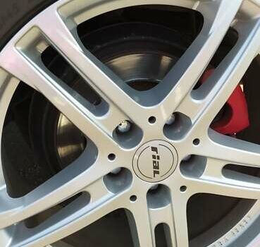 Сірий Ауді A8, об'ємом двигуна 4.2 л та пробігом 245 тис. км за 9500 $, фото 21 на Automoto.ua