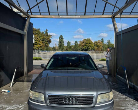 Серый Ауди А8, объемом двигателя 3.7 л и пробегом 450 тыс. км за 3600 $, фото 5 на Automoto.ua