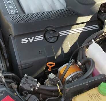 Серый Ауди А8, объемом двигателя 4.2 л и пробегом 245 тыс. км за 9500 $, фото 7 на Automoto.ua