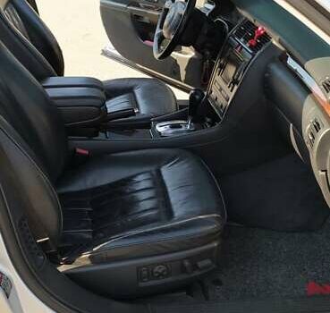 Сірий Ауді A8, об'ємом двигуна 4.2 л та пробігом 245 тис. км за 9500 $, фото 15 на Automoto.ua