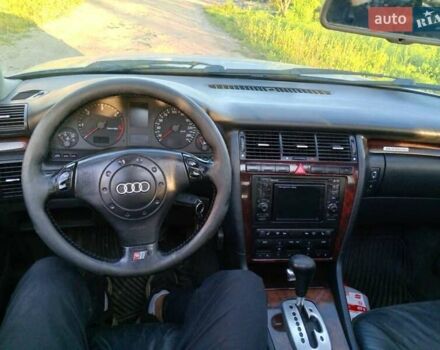 Сірий Ауді A8, об'ємом двигуна 2.5 л та пробігом 250 тис. км за 4300 $, фото 1 на Automoto.ua