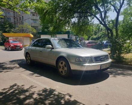 Сірий Ауді A8, об'ємом двигуна 2.5 л та пробігом 377 тис. км за 4999 $, фото 1 на Automoto.ua