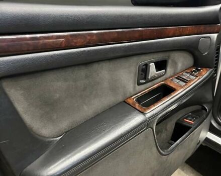 Сірий Ауді A8, об'ємом двигуна 4.17 л та пробігом 320 тис. км за 3999 $, фото 17 на Automoto.ua