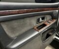 Сірий Ауді A8, об'ємом двигуна 4.17 л та пробігом 320 тис. км за 3999 $, фото 17 на Automoto.ua