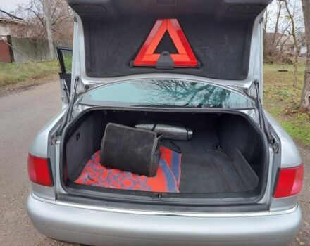 Сірий Ауді A8, об'ємом двигуна 0 л та пробігом 313 тис. км за 3750 $, фото 15 на Automoto.ua