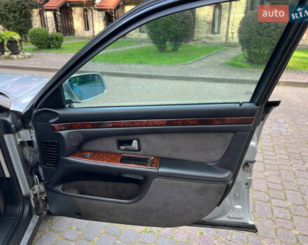 Серый Ауди А8, объемом двигателя 2.5 л и пробегом 280 тыс. км за 3850 $, фото 17 на Automoto.ua