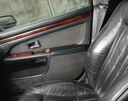 Сірий Ауді A8, об'ємом двигуна 2.5 л та пробігом 368 тис. км за 4500 $, фото 2 на Automoto.ua