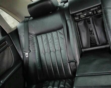 Сірий Ауді A8, об'ємом двигуна 2.5 л та пробігом 368 тис. км за 4500 $, фото 3 на Automoto.ua