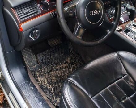 Серый Ауди А8, объемом двигателя 4.2 л и пробегом 375 тыс. км за 4200 $, фото 6 на Automoto.ua