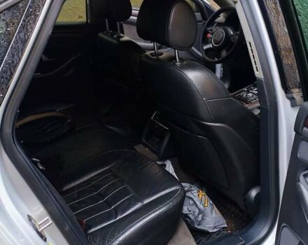 Серый Ауди А8, объемом двигателя 4.2 л и пробегом 375 тыс. км за 4200 $, фото 5 на Automoto.ua