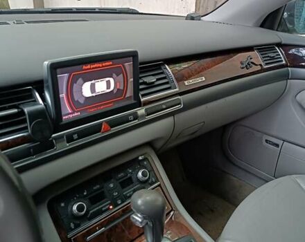 Сірий Ауді A8, об'ємом двигуна 3.94 л та пробігом 438 тис. км за 7000 $, фото 12 на Automoto.ua