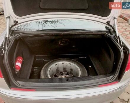 Серый Ауди А8, объемом двигателя 3.9 л и пробегом 396 тыс. км за 7600 $, фото 19 на Automoto.ua