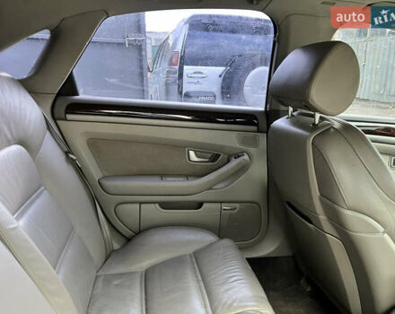 Сірий Ауді A8, об'ємом двигуна 4.17 л та пробігом 564 тис. км за 6000 $, фото 13 на Automoto.ua