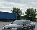 Серый Ауди А8, объемом двигателя 3.7 л и пробегом 420 тыс. км за 4309 $, фото 1 на Automoto.ua