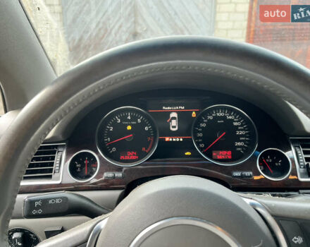 Сірий Ауді A8, об'ємом двигуна 4.17 л та пробігом 564 тис. км за 6000 $, фото 37 на Automoto.ua