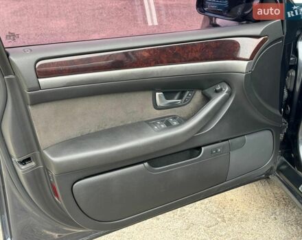 Серый Ауди А8, объемом двигателя 3 л и пробегом 249 тыс. км за 7990 $, фото 11 на Automoto.ua