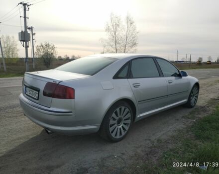 Серый Ауди А8, объемом двигателя 3 л и пробегом 400 тыс. км за 6200 $, фото 4 на Automoto.ua