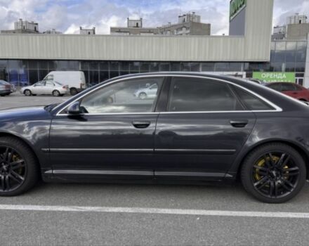 Серый Ауди А8, объемом двигателя 3 л и пробегом 329 тыс. км за 7500 $, фото 3 на Automoto.ua