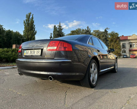 Серый Ауди А8, объемом двигателя 4.2 л и пробегом 193 тыс. км за 8200 $, фото 18 на Automoto.ua