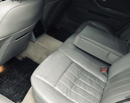 Сірий Ауді A8, об'ємом двигуна 3 л та пробігом 320 тис. км за 7500 $, фото 7 на Automoto.ua