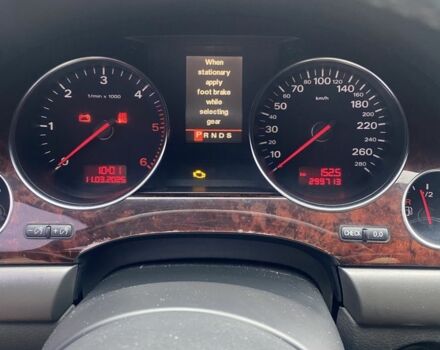 Сірий Ауді A8, об'ємом двигуна 3 л та пробігом 299 тис. км за 6500 $, фото 11 на Automoto.ua