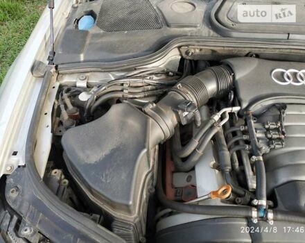 Сірий Ауді A8, об'ємом двигуна 0 л та пробігом 400 тис. км за 7200 $, фото 45 на Automoto.ua