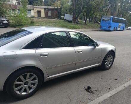 Серый Ауди А8, объемом двигателя 3 л и пробегом 310 тыс. км за 7200 $, фото 3 на Automoto.ua