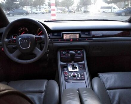Серый Ауди А8, объемом двигателя 4.2 л и пробегом 242 тыс. км за 4300 $, фото 15 на Automoto.ua