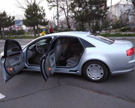 Серый Ауди А8, объемом двигателя 4.2 л и пробегом 242 тыс. км за 4300 $, фото 7 на Automoto.ua