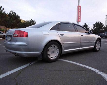 Серый Ауди А8, объемом двигателя 4.2 л и пробегом 242 тыс. км за 4300 $, фото 9 на Automoto.ua