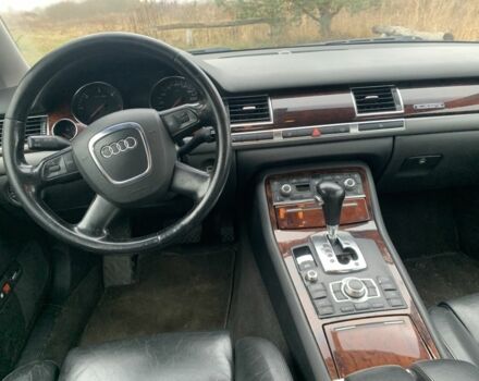 Серый Ауди А8, объемом двигателя 3 л и пробегом 360 тыс. км за 4300 $, фото 6 на Automoto.ua